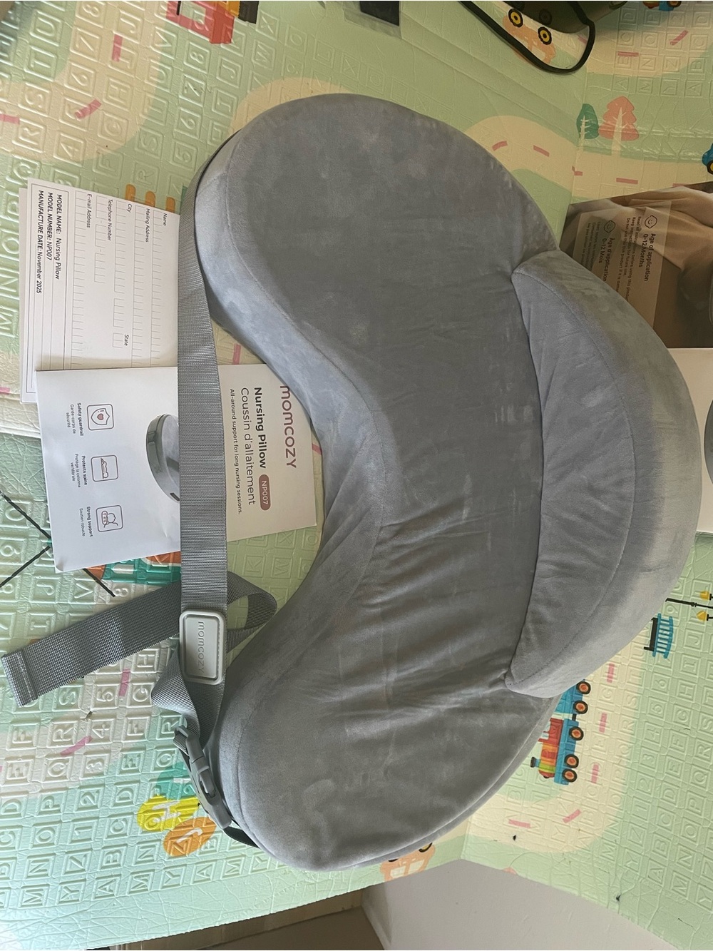 Momcozy Innovative Safety Guard Nursing Pillow - Picture 5 of 11